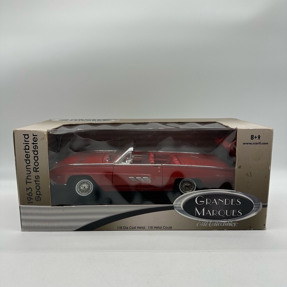 ERTL 33716 Grandes Marques Red 1963 Thunderbird Sports Roadster 1/18 DieCast Car